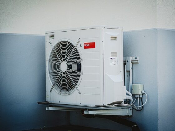featured image - Common Air Conditioner Issues and How to Fix Them