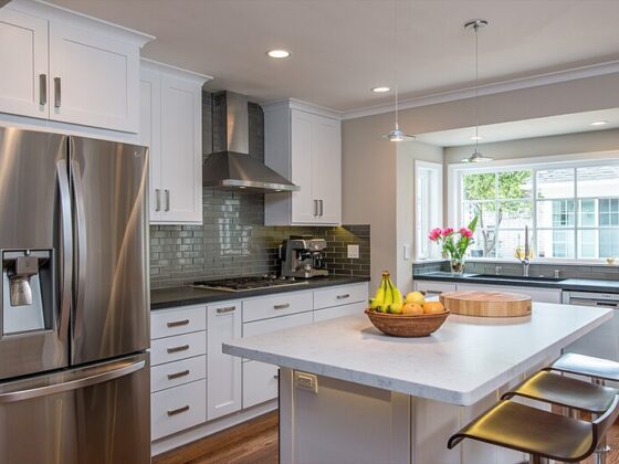 featured image - Designing Your Dream Kitchen: Tips for a Successful Kitchen Remodel